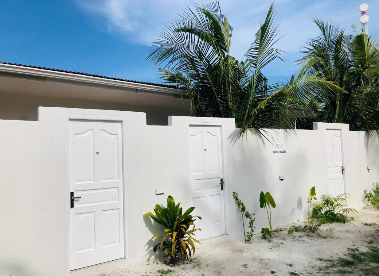 Dacha Thoddoo Hotel Bagian luar foto